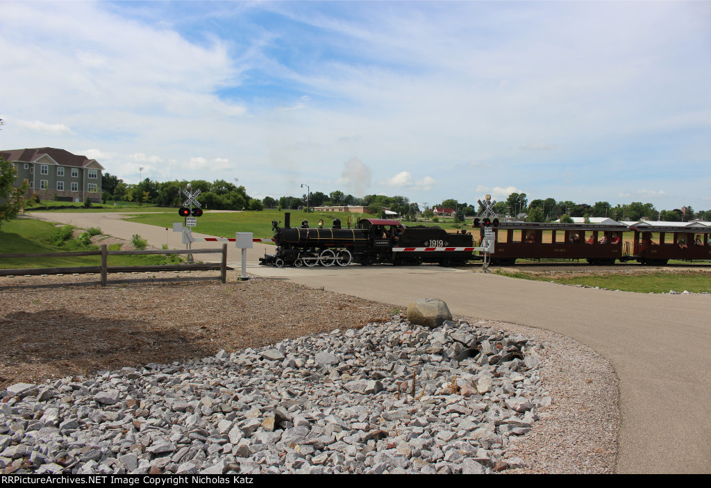 Whiskey River RR #1919 "Lee W. Merrick"